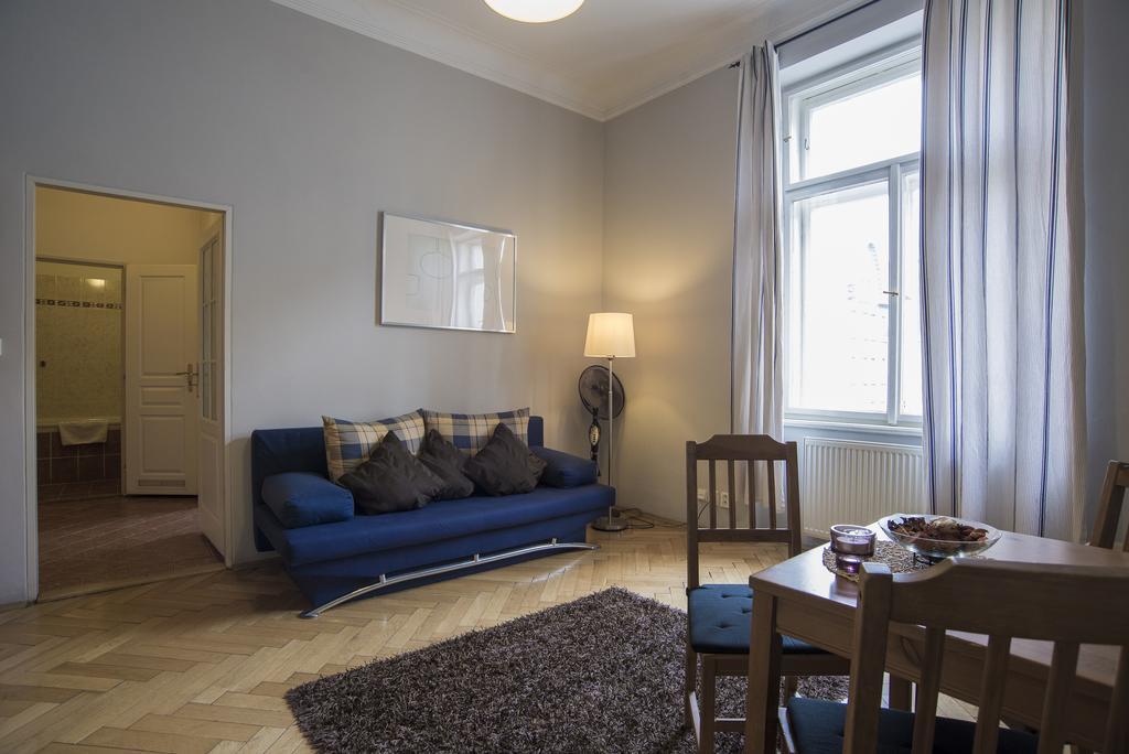 Apartment Dusni Prága Szoba fotó