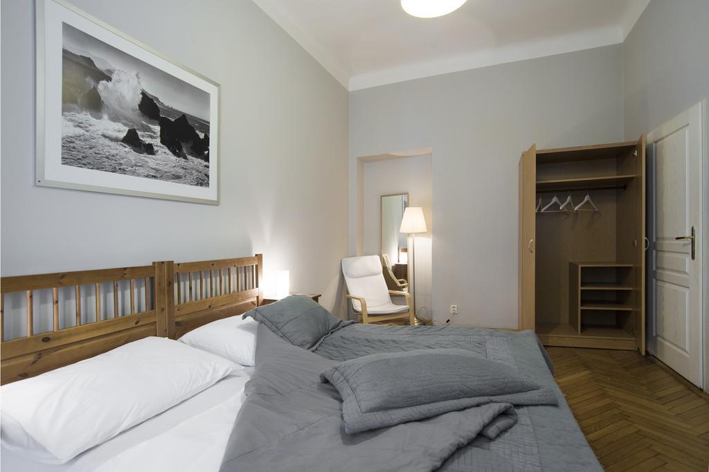 Apartment Dusni Prága Szoba fotó